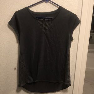 Never worn, no damage